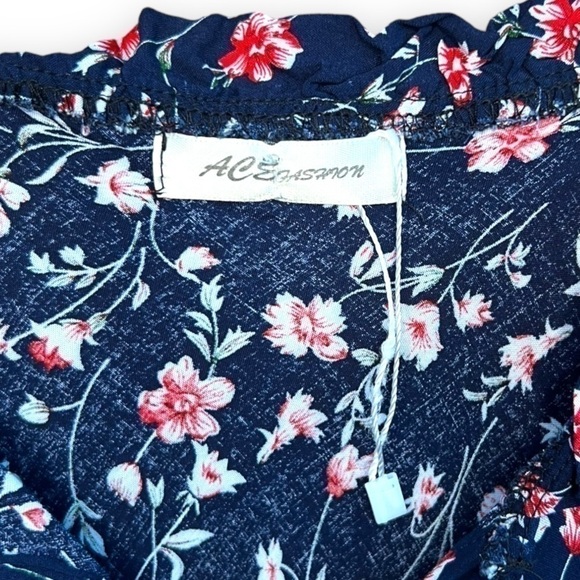 ACE Fashion Navy Floral Print Tie Front Dress, Size Large - Picture 10 of 12